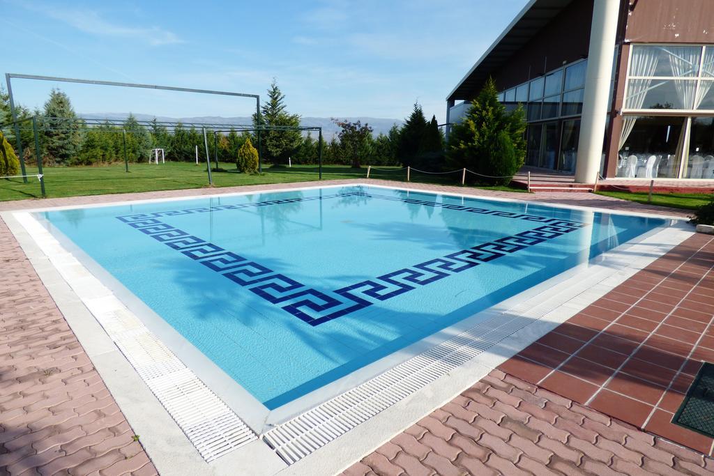 Ioannou Resort Ptolemaida Buitenkant foto