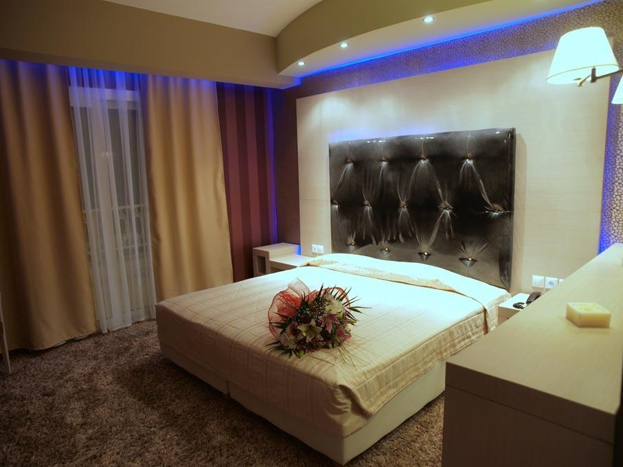 Ioannou Resort Ptolemaida Buitenkant foto
