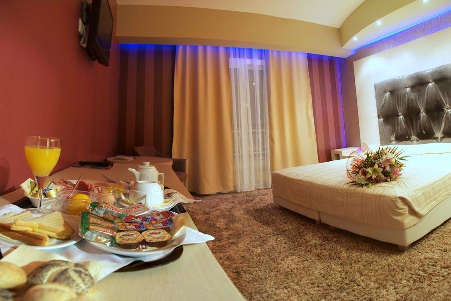 Ioannou Resort Ptolemaida Buitenkant foto